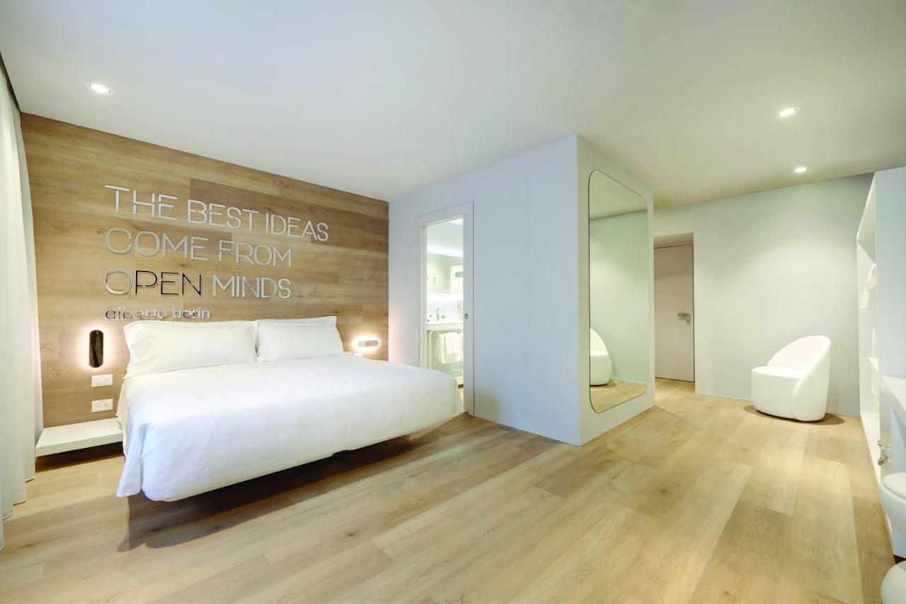 Hotel Youme Design Place 4*
